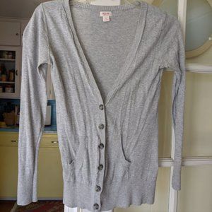 Grey cardigan
